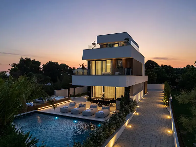 Night Villa