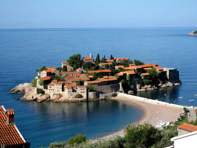 Sveti Stefan Beach